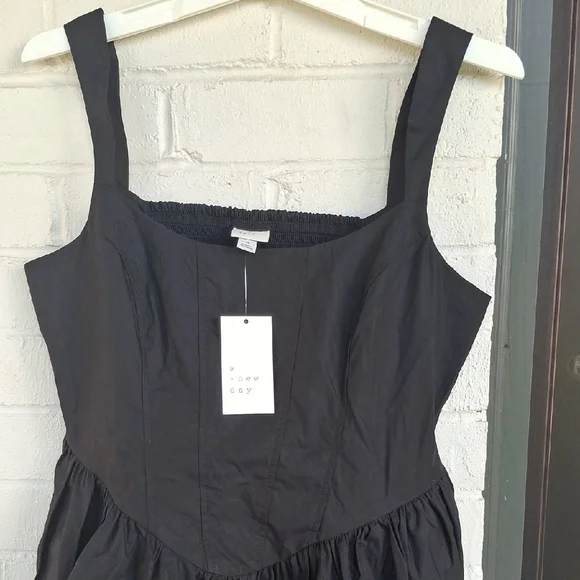A New Day Black Fitted Pleated Tank Top - Picture 2 of 10
